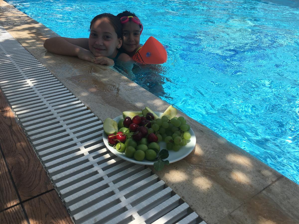 Konyaalti Hotel Antalya Kültér fotó